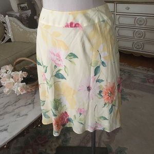Talbots silk floral skirt 100% Silk Soie size 16W. B:927 7/17/26